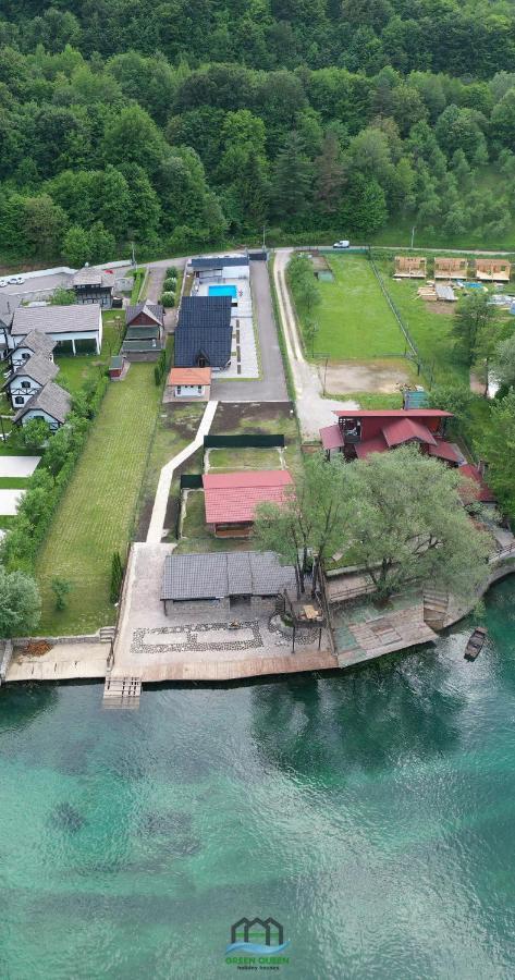 Holiday Houses Green Queen บีฮัช ภายนอก รูปภาพ