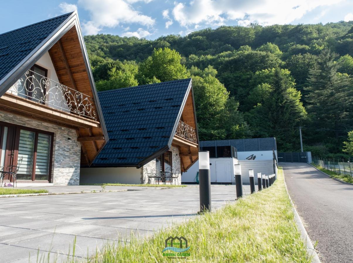 Holiday Houses Green Queen บีฮัช ภายนอก รูปภาพ